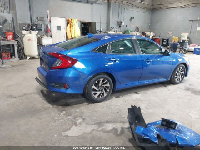 Photo 3 VIN: 19XFC2F87JE201588 - HONDA CIVIC 