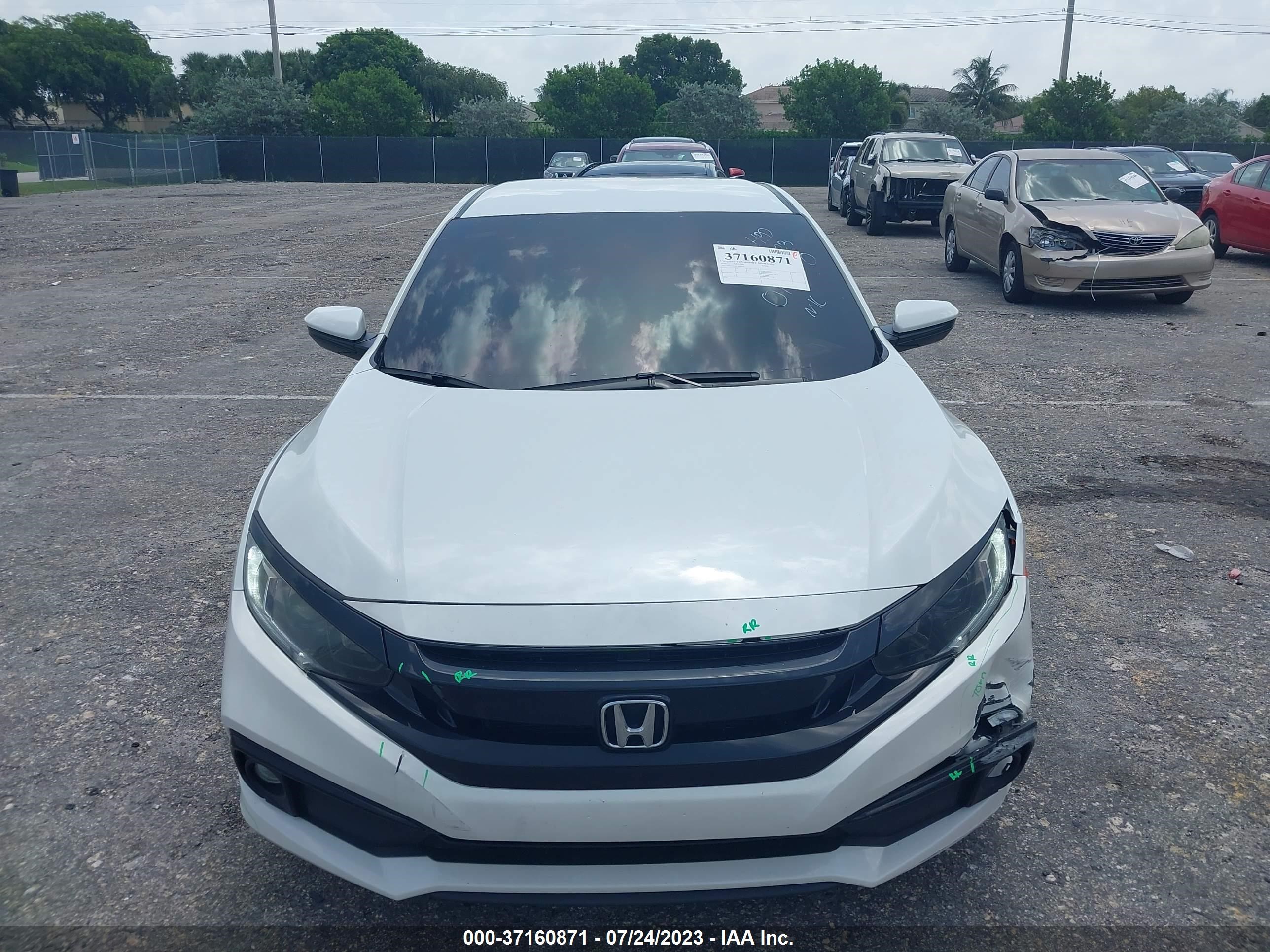 Photo 11 VIN: 19XFC2F88LE016310 - HONDA CIVIC 