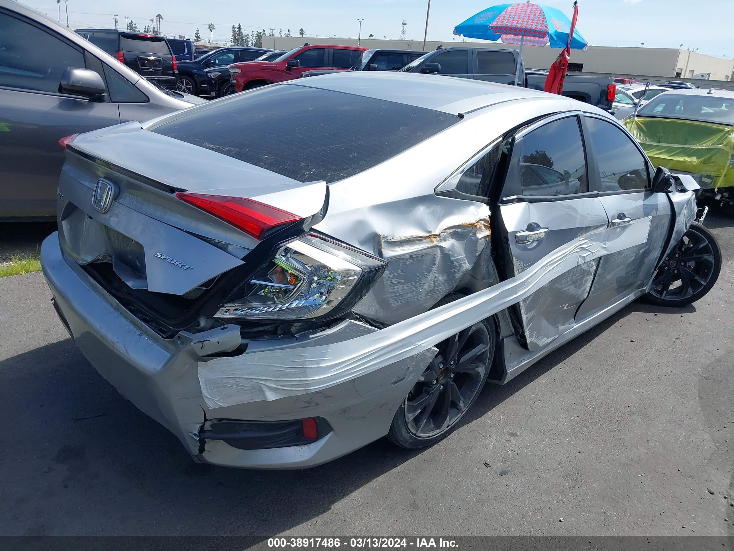 Photo 3 VIN: 19XFC2F88LE208441 - HONDA CIVIC 