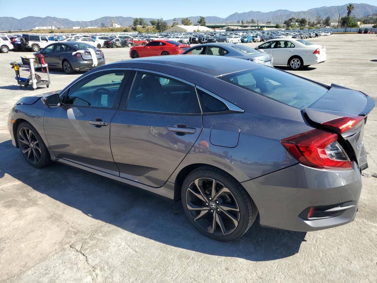 Photo 1 VIN: 19XFC2F8XKE215339 - HONDA CIVIC 