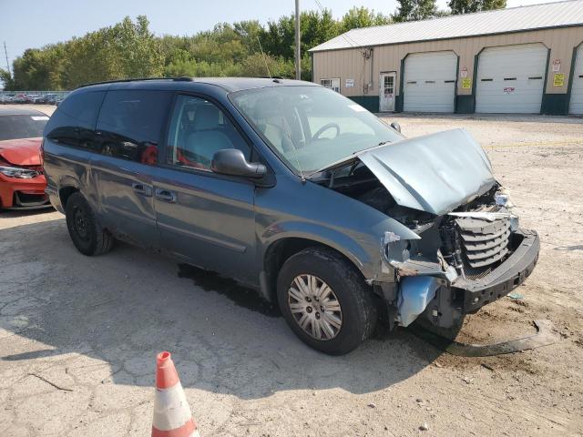 Photo 3 VIN: 1A4GP44R26B568560 - CHRYSLER TOWN & COU 