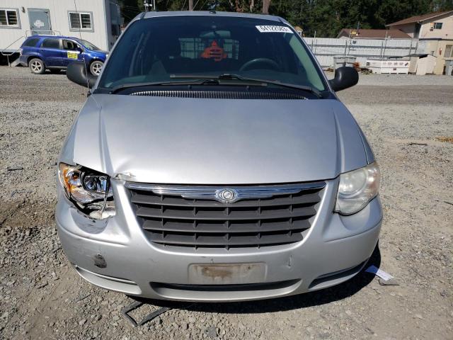 Photo 4 VIN: 1A4GP44R26B753045 - CHRYSLER TOWN & COU 