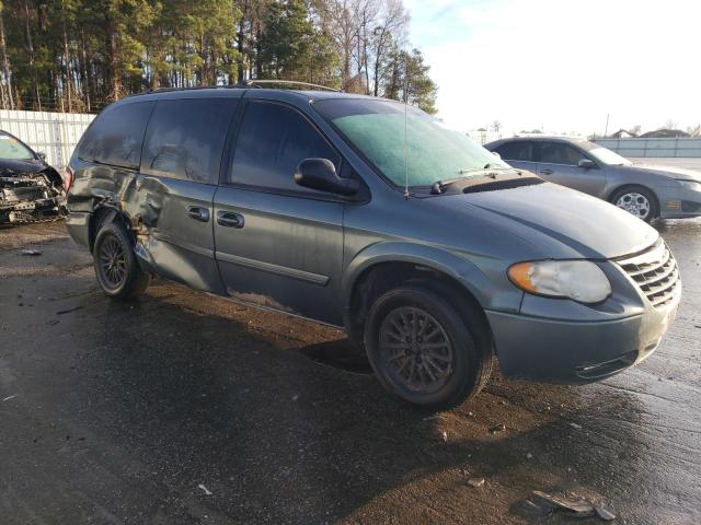 Photo 3 VIN: 1A4GP44RX6B755593 - CHRYSLER TOWN & COU 