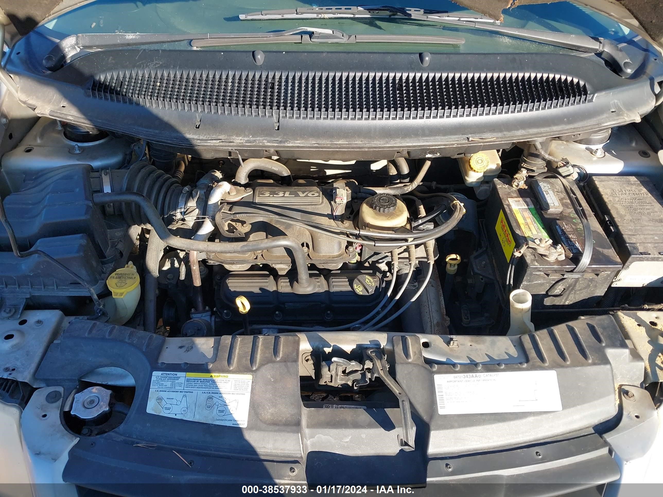 Photo 9 VIN: 1A4GP44RX7B190120 - CHRYSLER TOWN & COUNTRY 