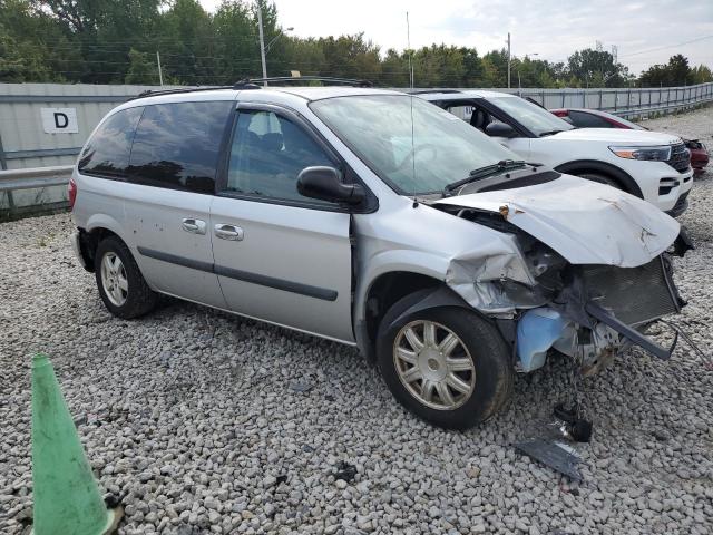 Photo 3 VIN: 1A4GP45R26B551661 - CHRYSLER TOWN & COU 