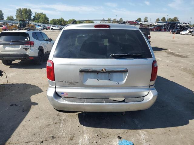 Photo 5 VIN: 1A4GP45R86B630980 - CHRYSLER TOWN & COU 