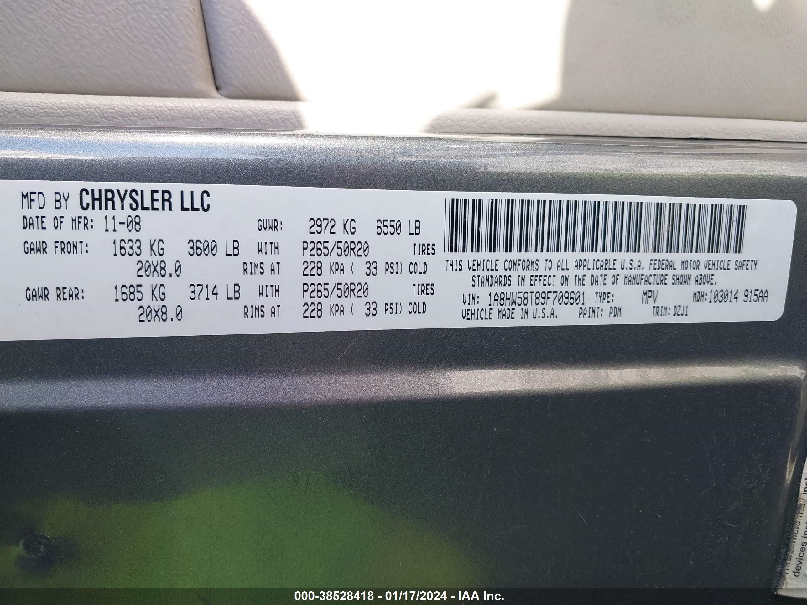 Photo 8 VIN: 1A8HW58T89F709601 - CHRYSLER ASPEN 