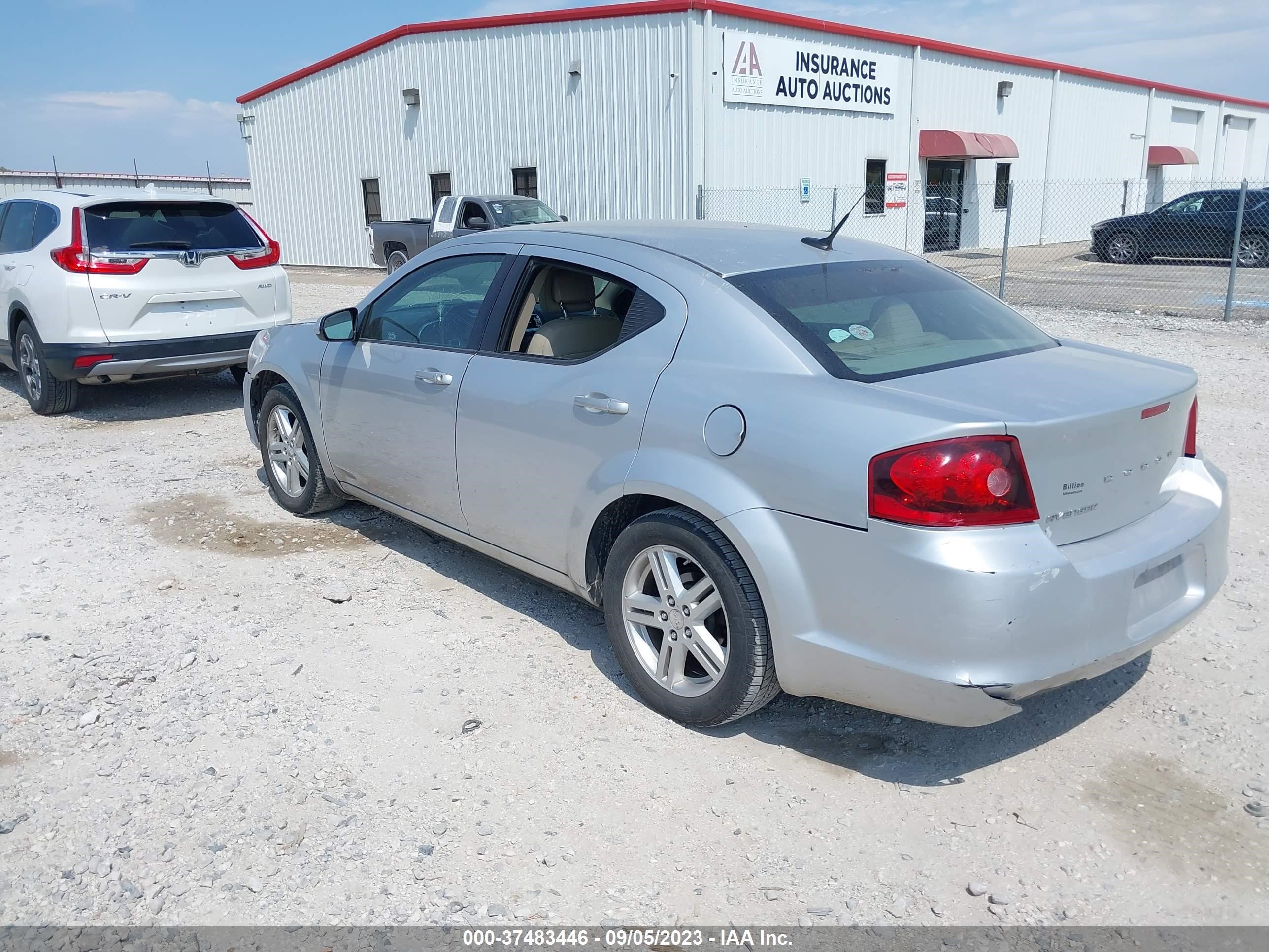 Photo 2 VIN: 1B3BD1FB3BN534743 - DODGE AVENGER 