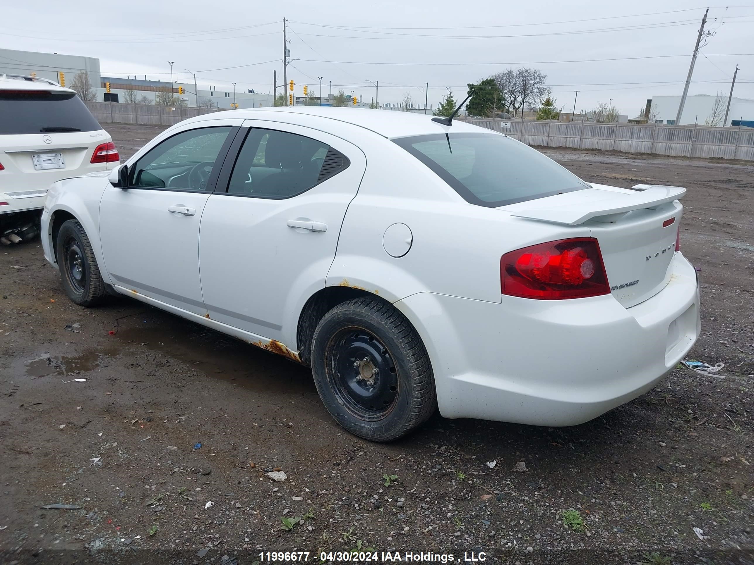 Photo 2 VIN: 1B3BD1FB9BN557556 - DODGE AVENGER 