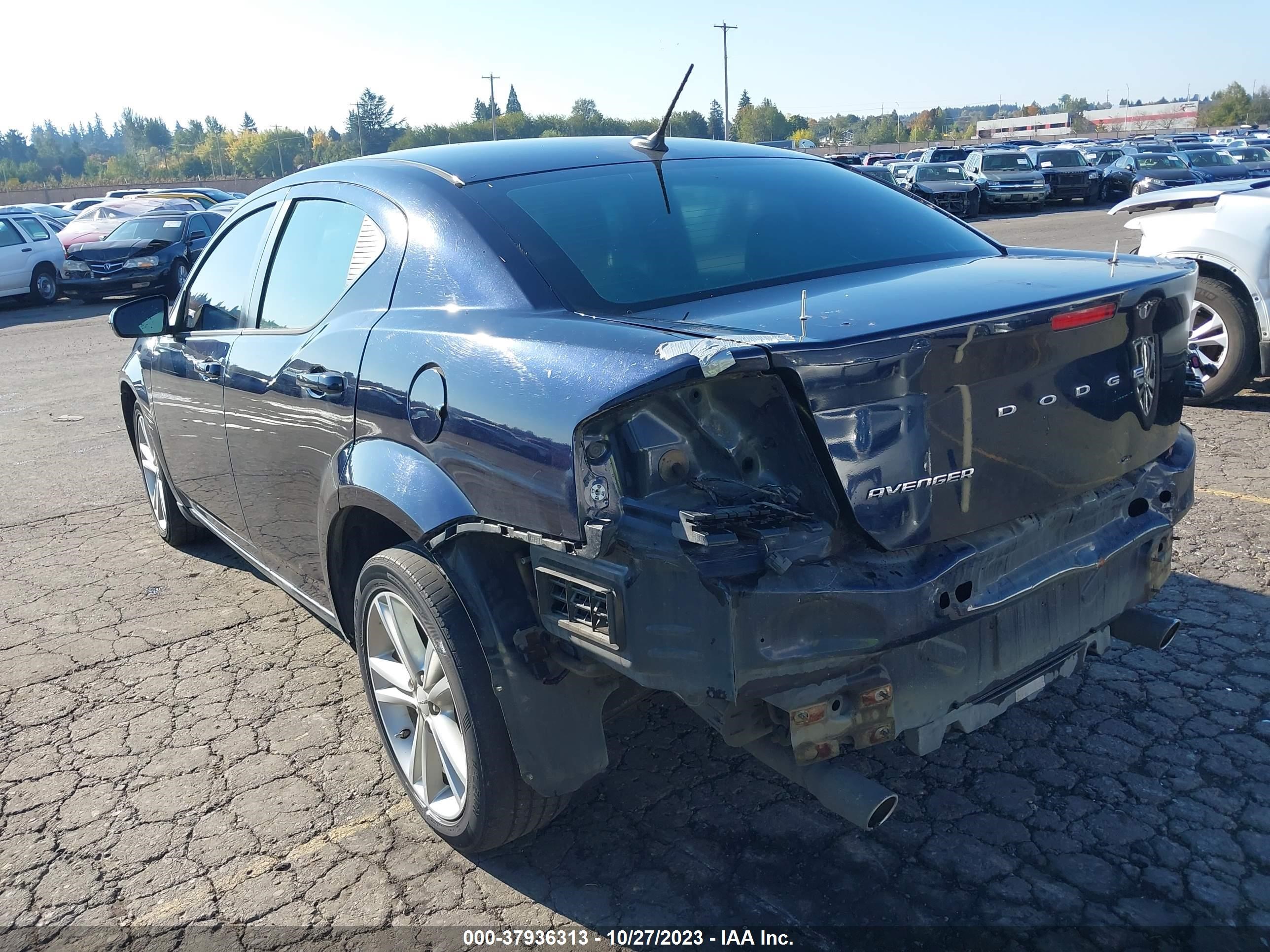 Photo 2 VIN: 1B3BD1FG5BN601631 - DODGE AVENGER 