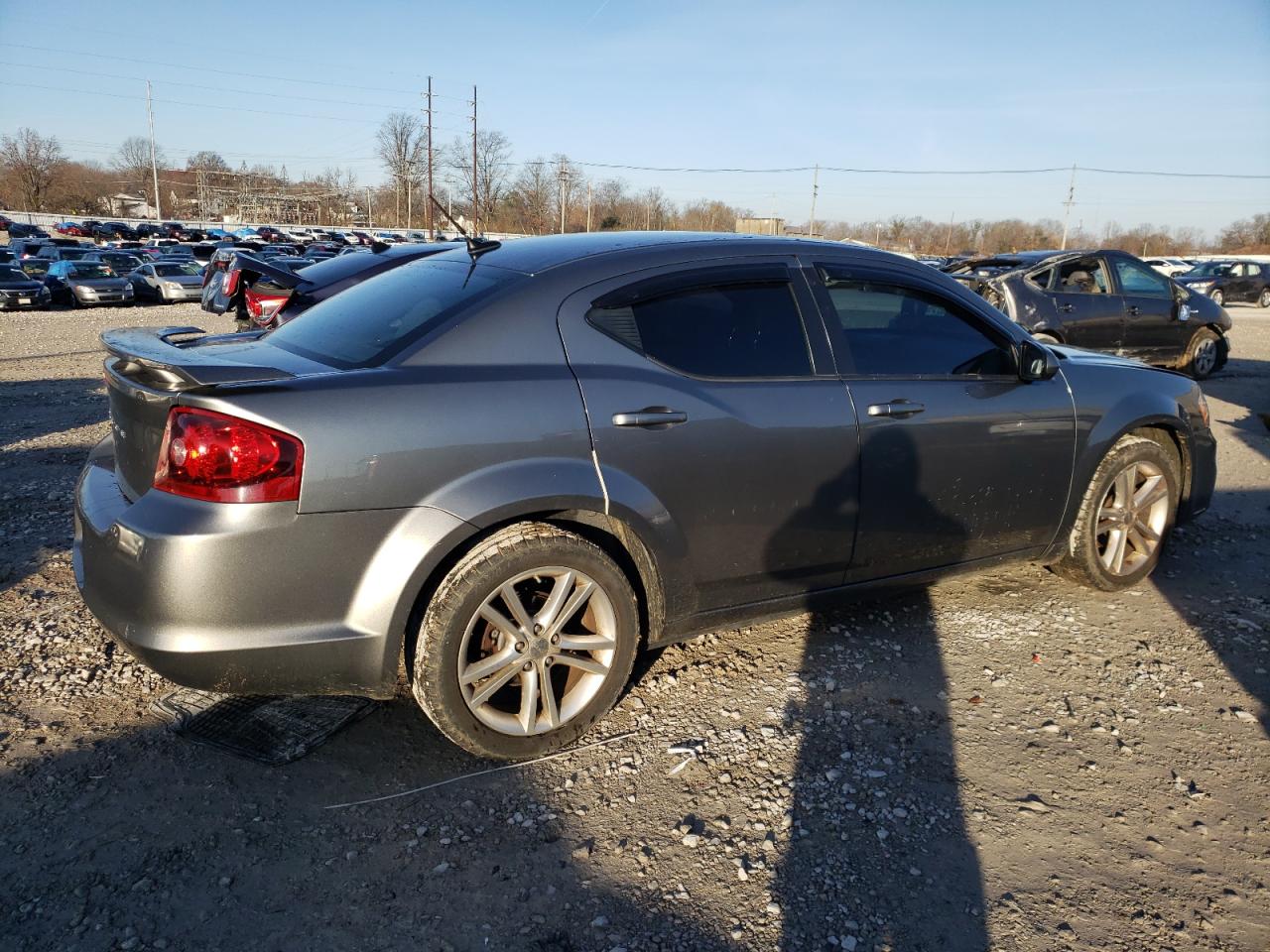 Photo 2 VIN: 1B3BD1FG9BN622045 - DODGE AVENGER 