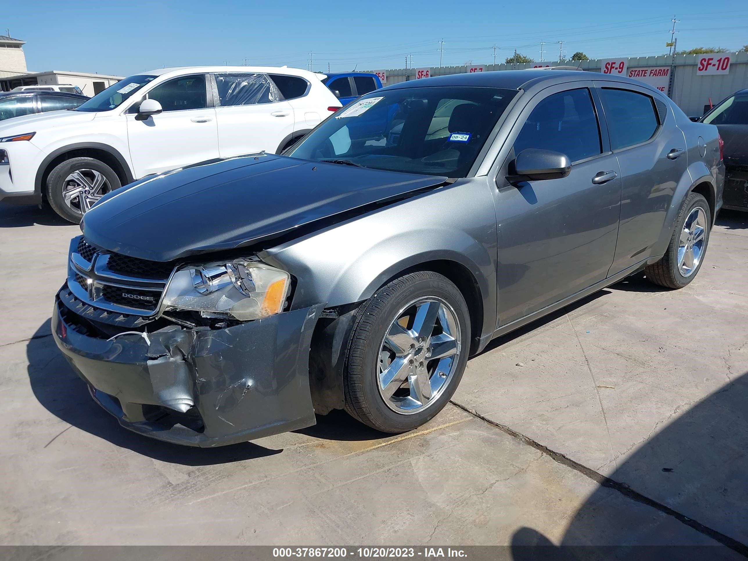 Photo 1 VIN: 1B3BD2FB2BN583468 - DODGE AVENGER 