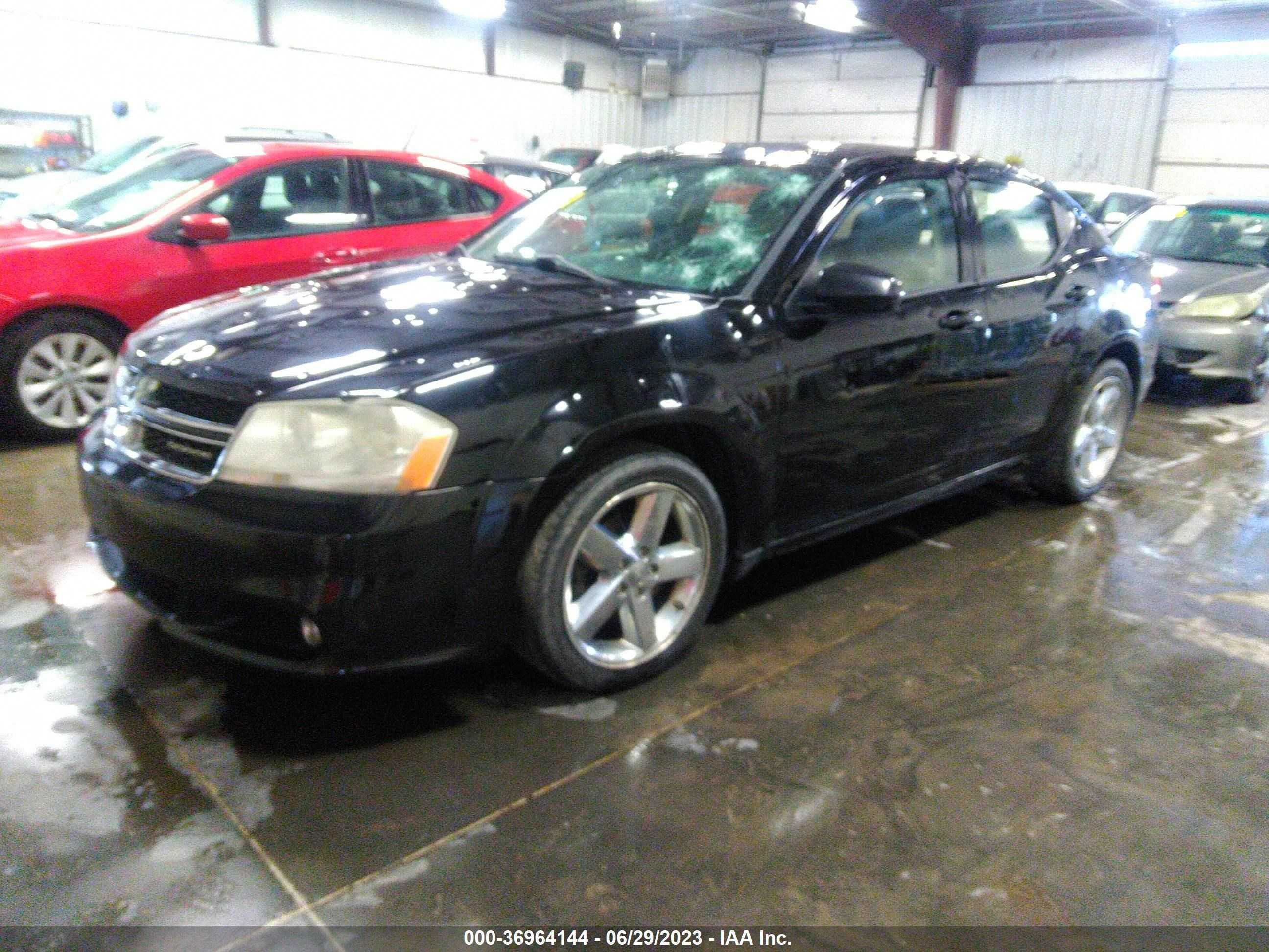 Photo 1 VIN: 1B3BD2FB8BN573947 - DODGE AVENGER 