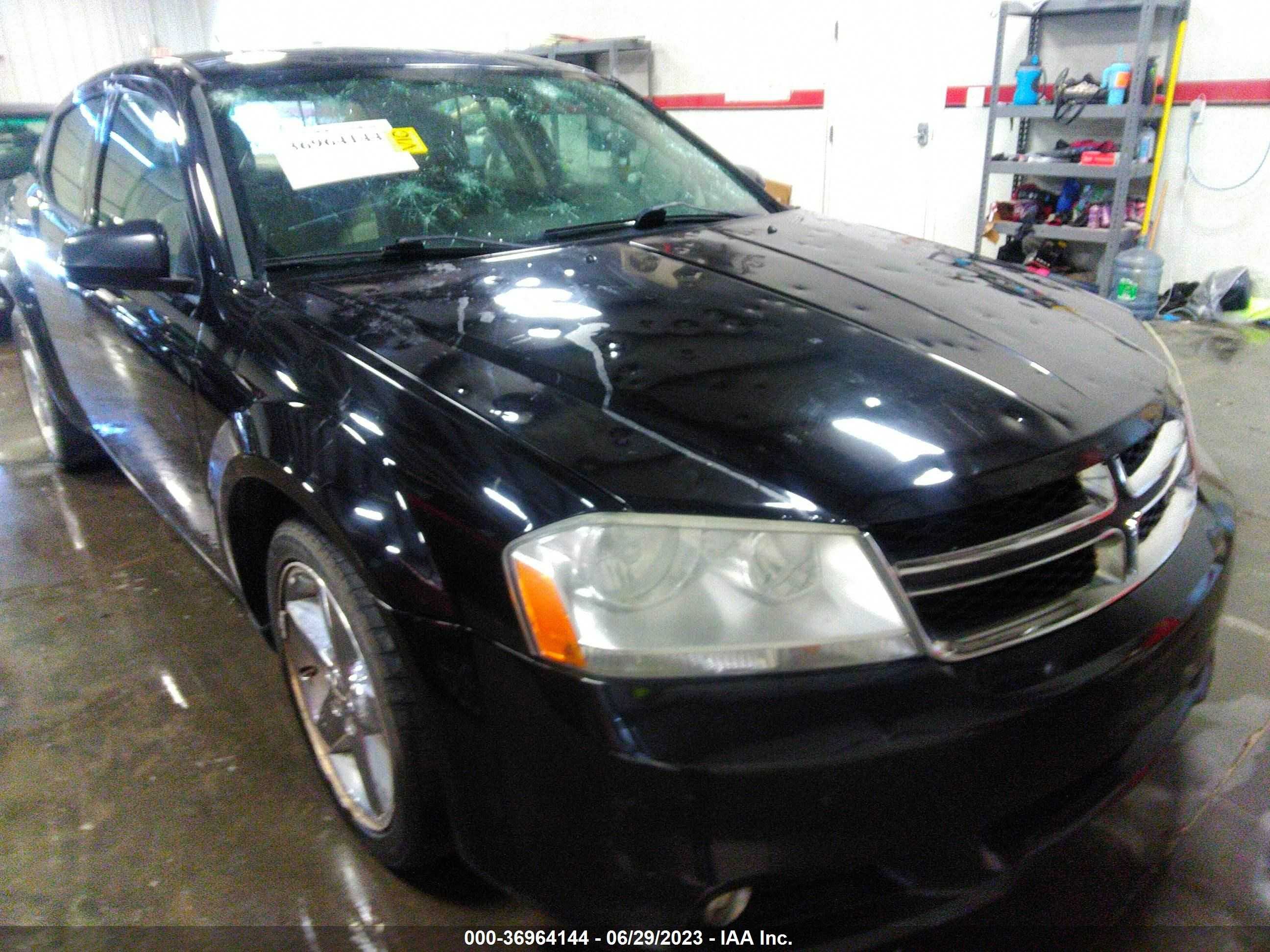 Photo 5 VIN: 1B3BD2FB8BN573947 - DODGE AVENGER 