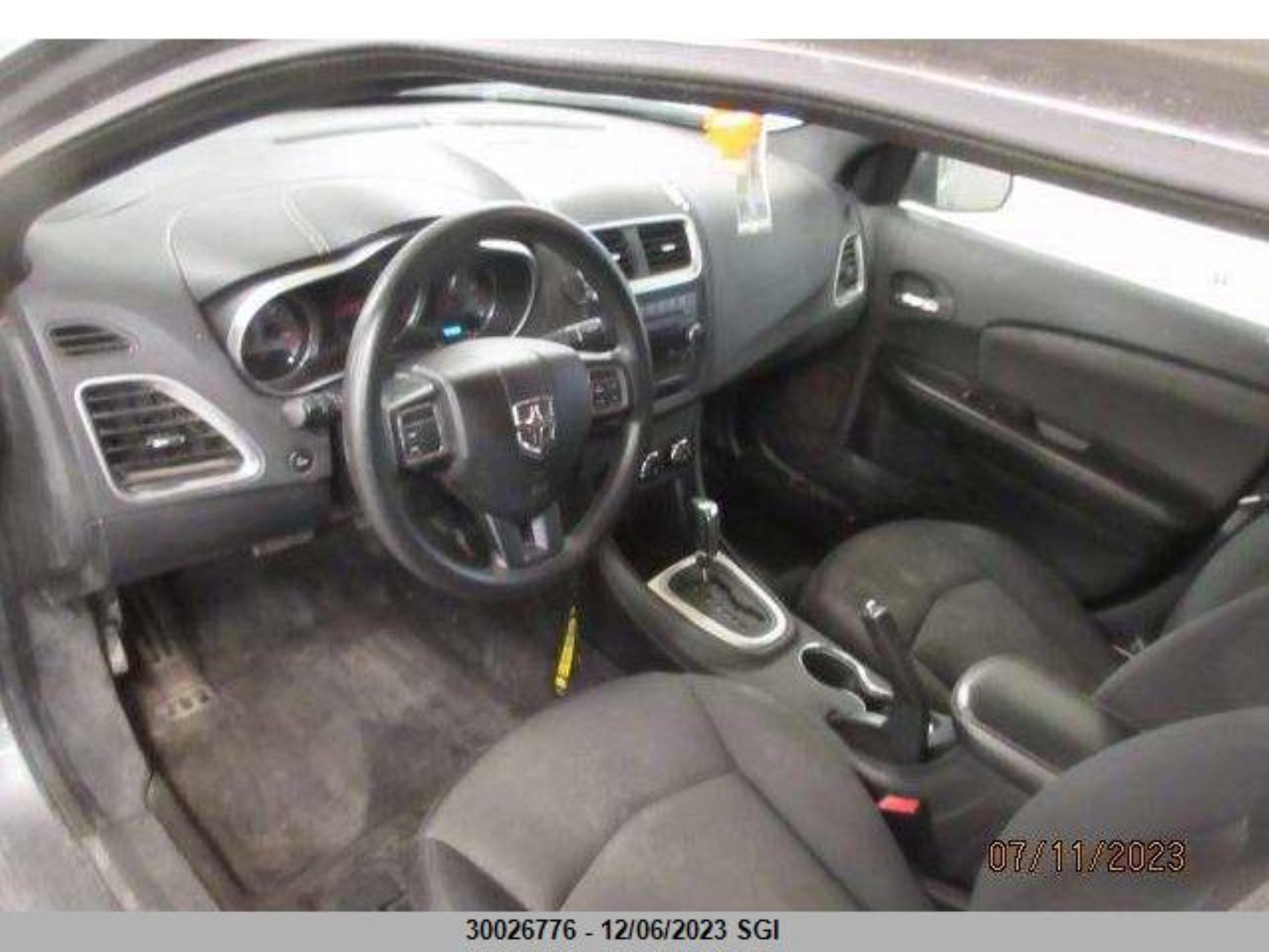 Photo 12 VIN: 1B3BD4FB0BN585389 - DODGE AVENGER 