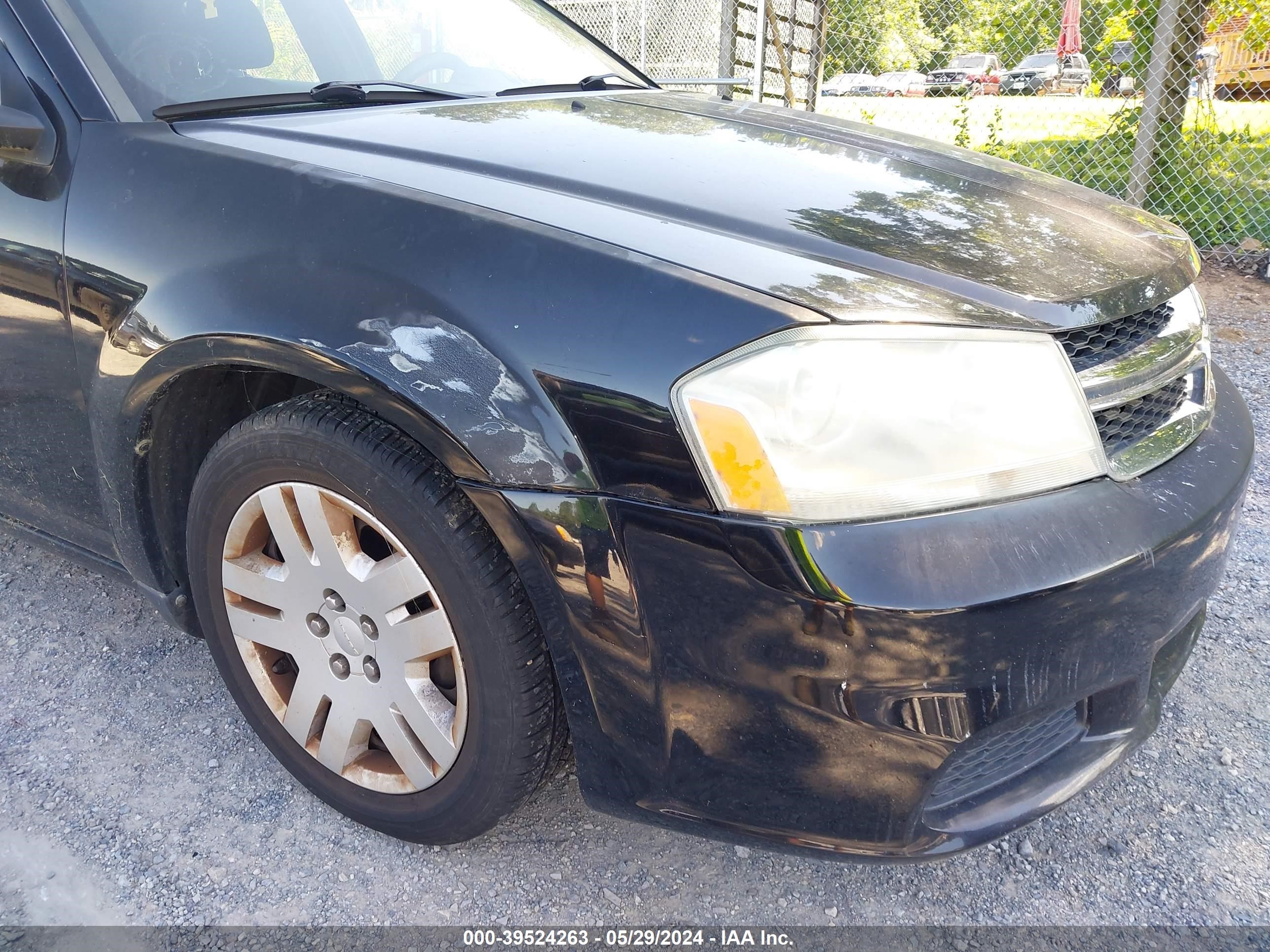 Photo 15 VIN: 1B3BD4FB1BN543846 - DODGE AVENGER 