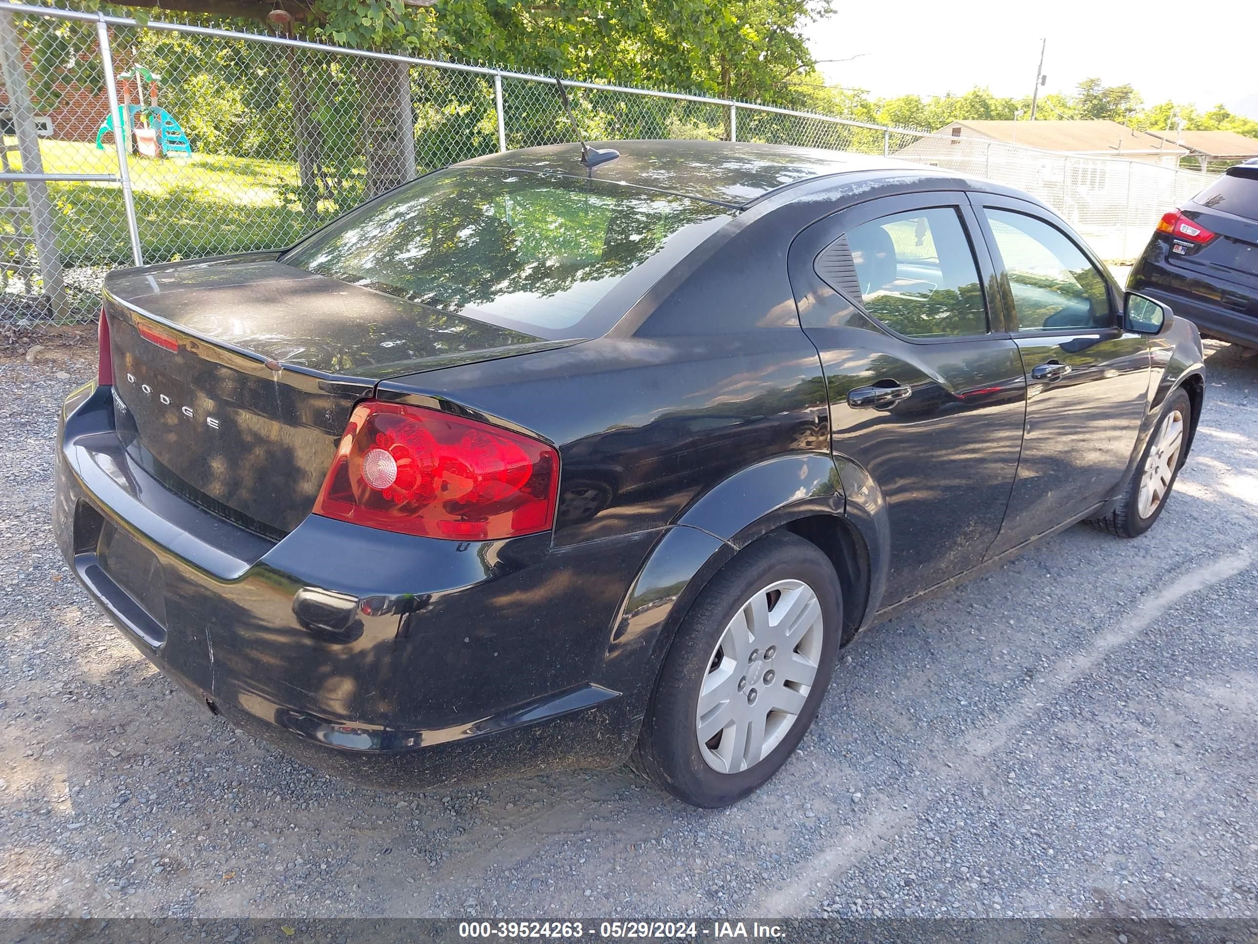 Photo 5 VIN: 1B3BD4FB1BN543846 - DODGE AVENGER 