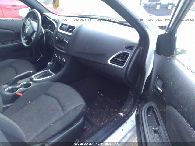 Photo 4 VIN: 1B3BD4FB1BN586857 - DODGE AVENGER 