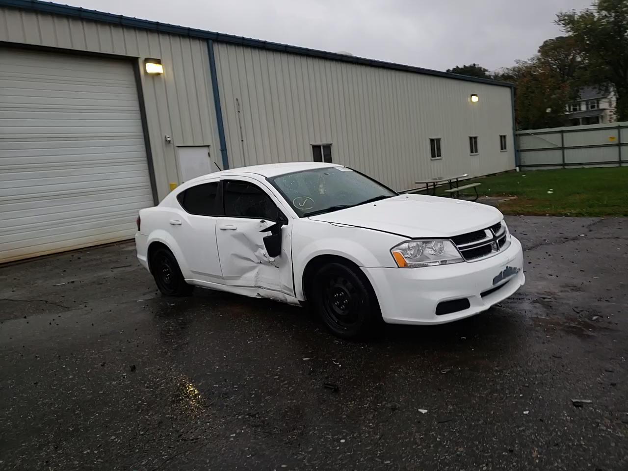 Photo 10 VIN: 1B3BD4FB3BN579179 - DODGE AVENGER EX 