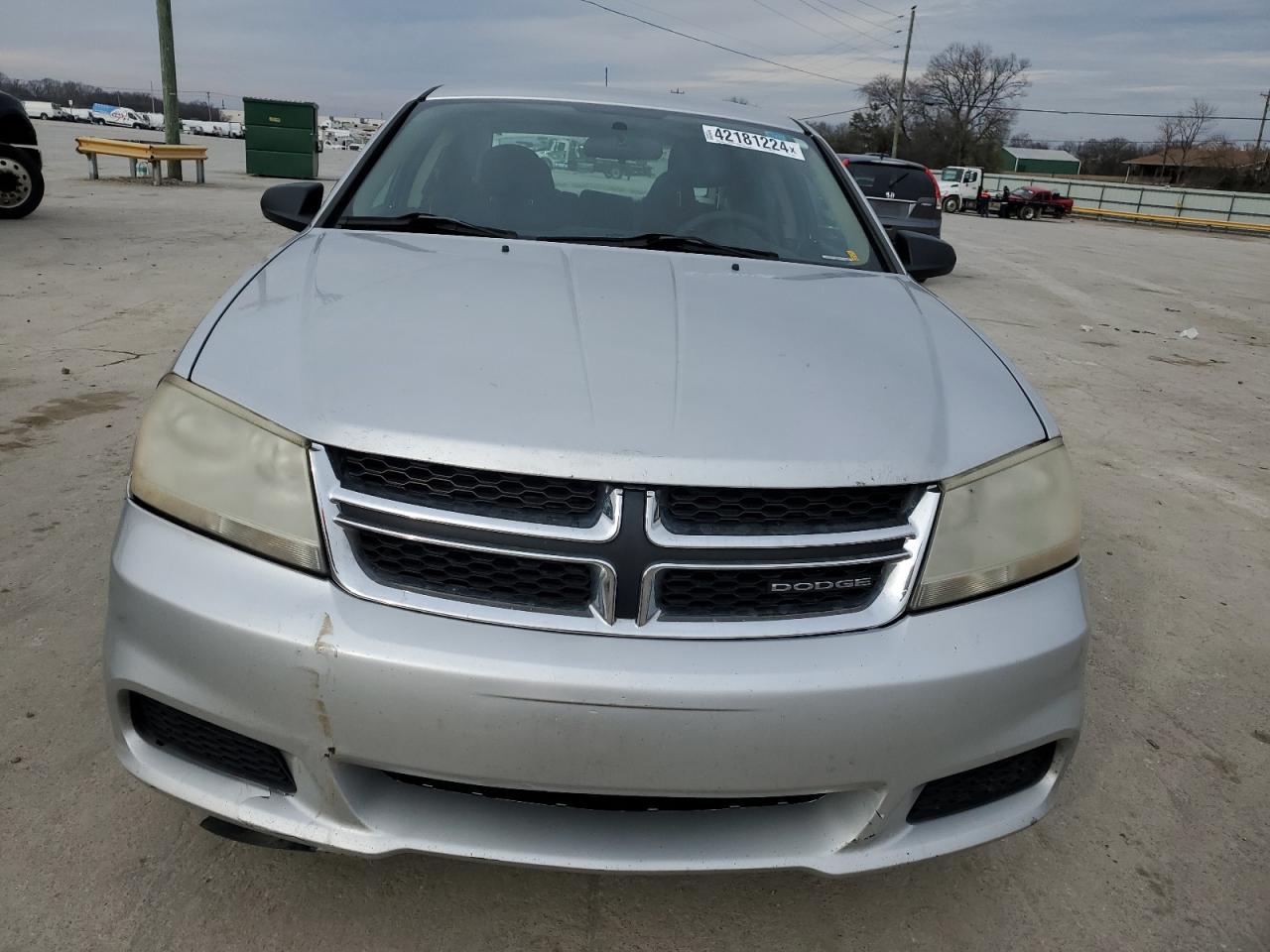 Photo 4 VIN: 1B3BD4FB8BN501870 - DODGE AVENGER 