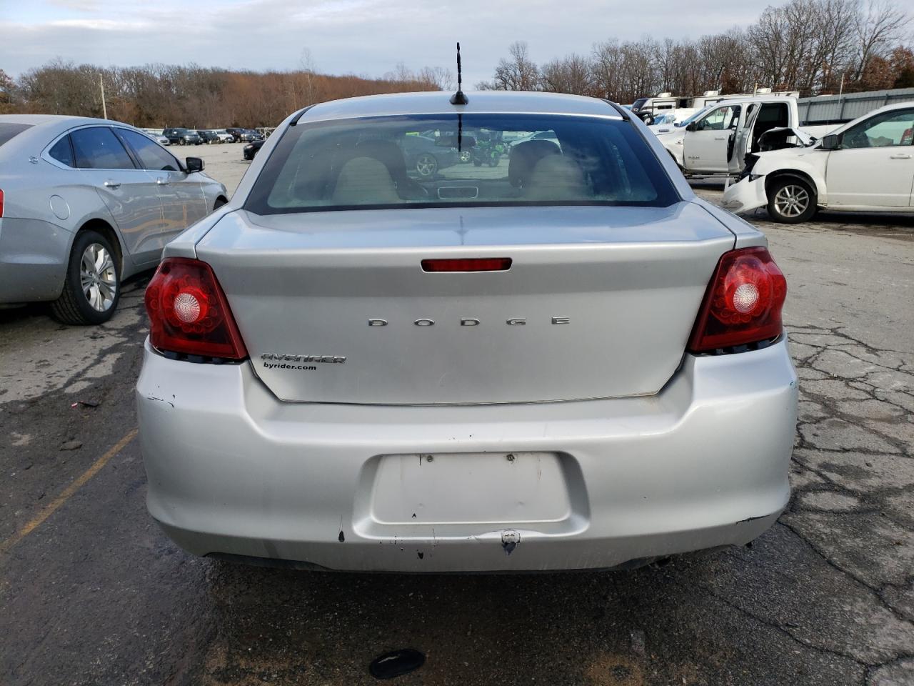 Photo 5 VIN: 1B3BD4FBXBN588395 - DODGE AVENGER 