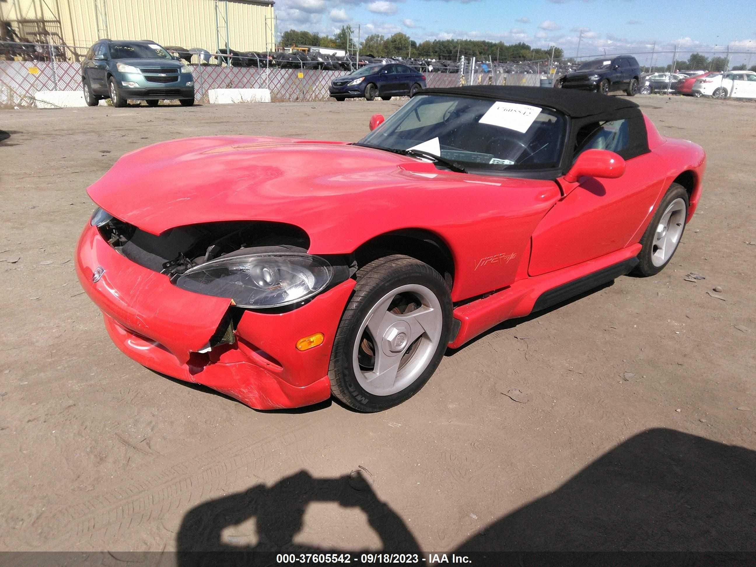 Photo 1 VIN: 1B3BR65E3PV200746 - DODGE VIPER 