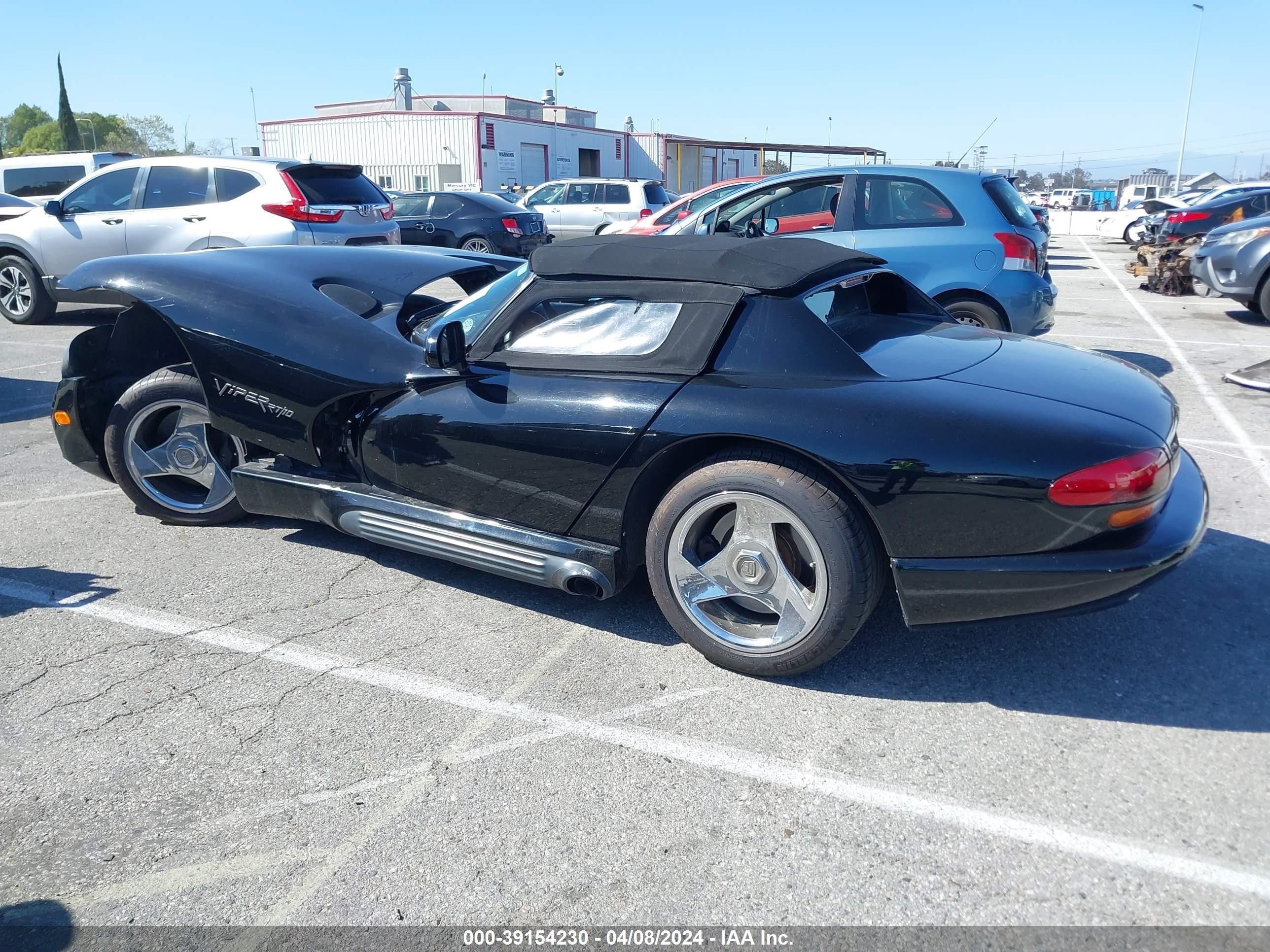 Photo 13 VIN: 1B3BR65E9SV200582 - DODGE VIPER 