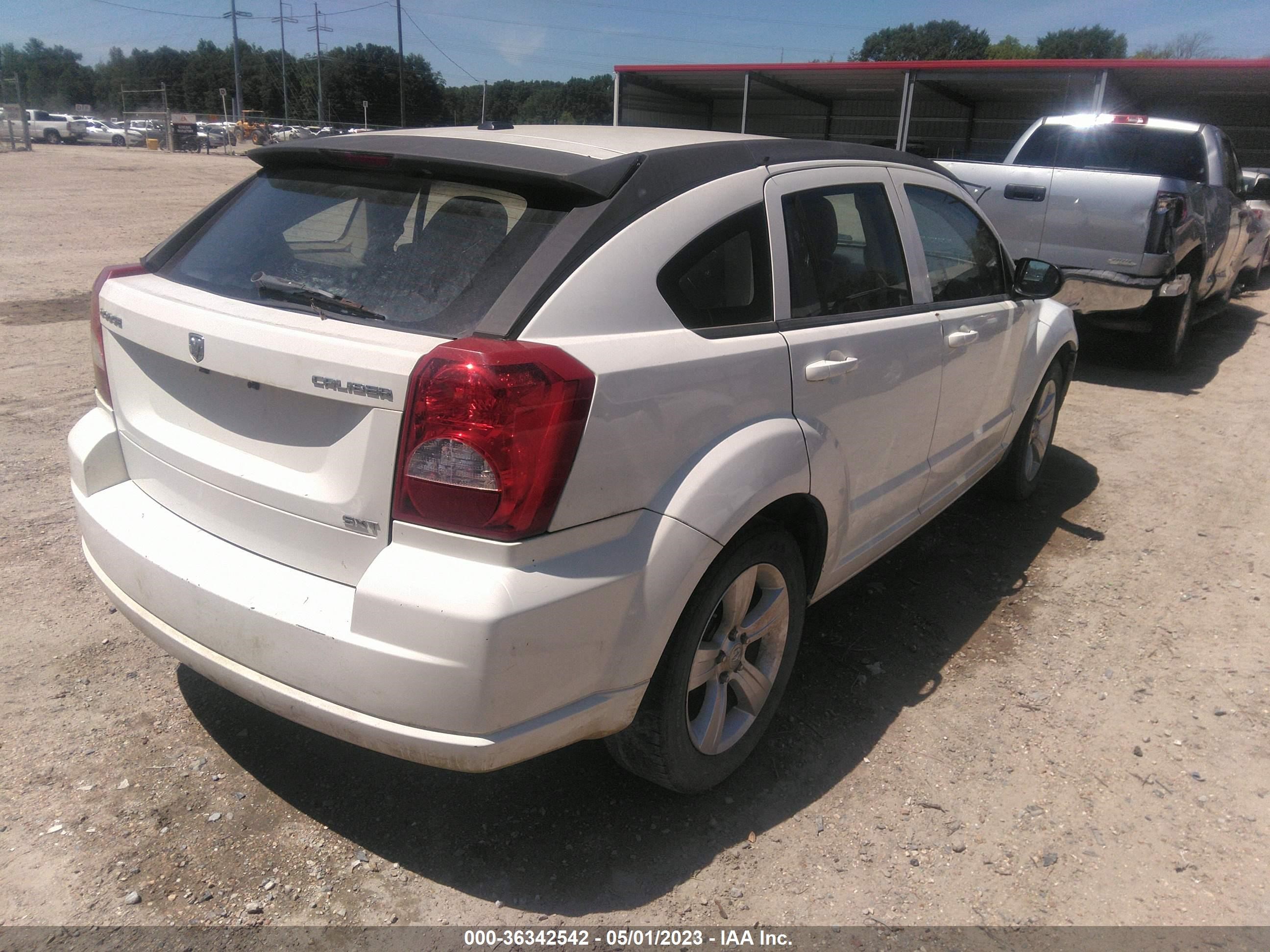 Photo 3 VIN: 1B3CB4HA1AD539069 - DODGE CALIBER 