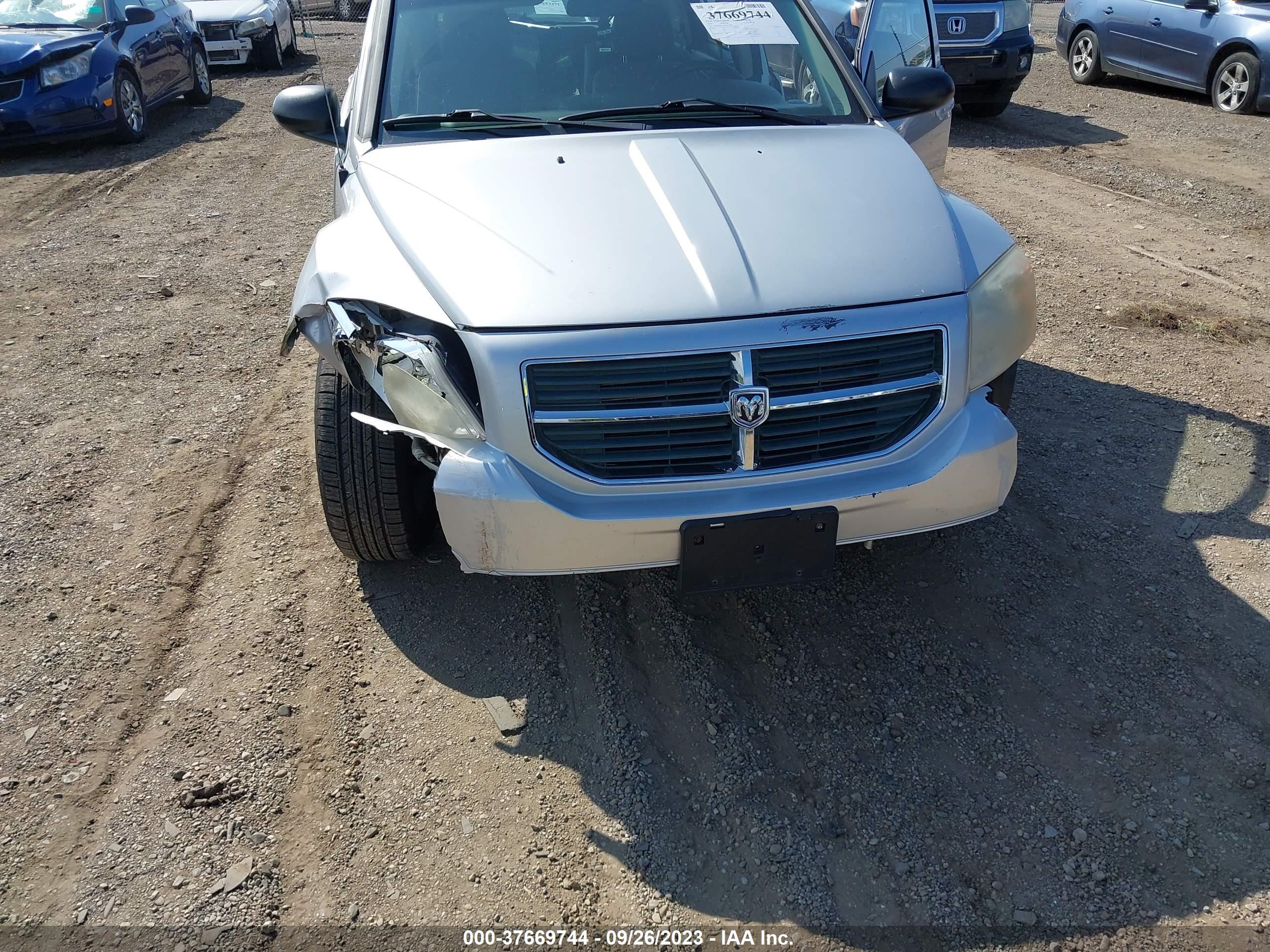 Photo 5 VIN: 1B3CB4HA3AD542720 - DODGE CALIBER 