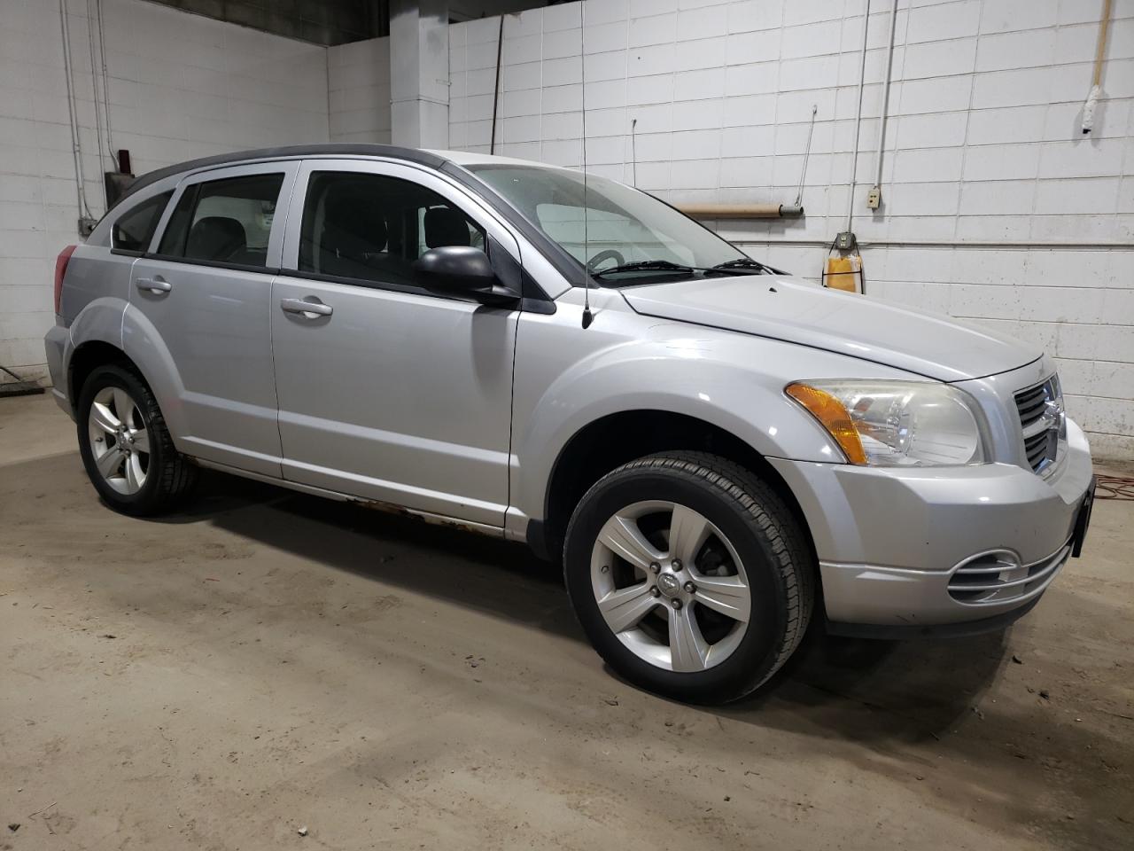 Photo 3 VIN: 1B3CB4HA3AD602284 - DODGE CALIBER 