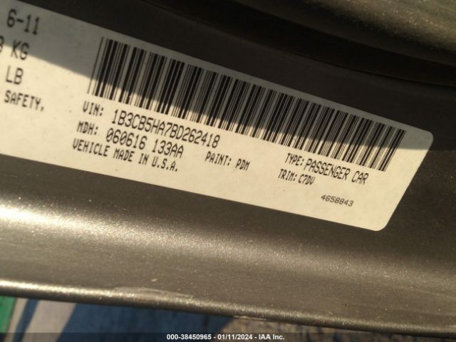 Photo 8 VIN: 1B3CB5HA7BD262418 - DODGE CALIBER 