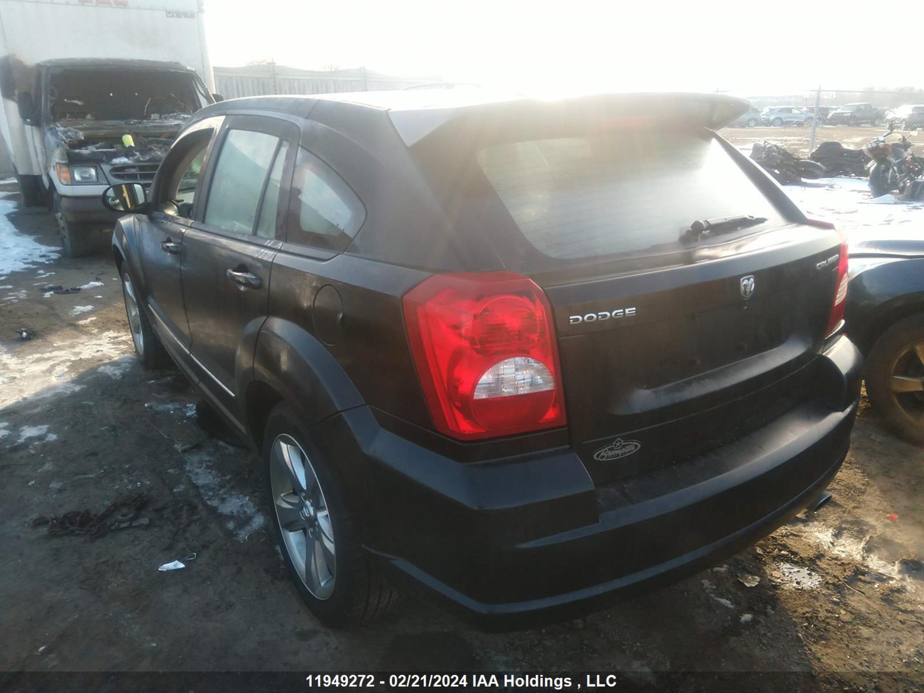 Photo 2 VIN: 1B3CB8HB6BD118790 - DODGE CALIBER 