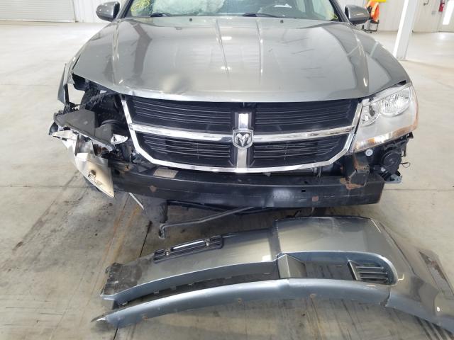 Photo 8 VIN: 1B3CC1FB4AN221903 - DODGE AVENGER EX 