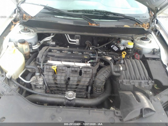 Photo 9 VIN: 1B3CC4FB0AN132900 - DODGE AVENGER 