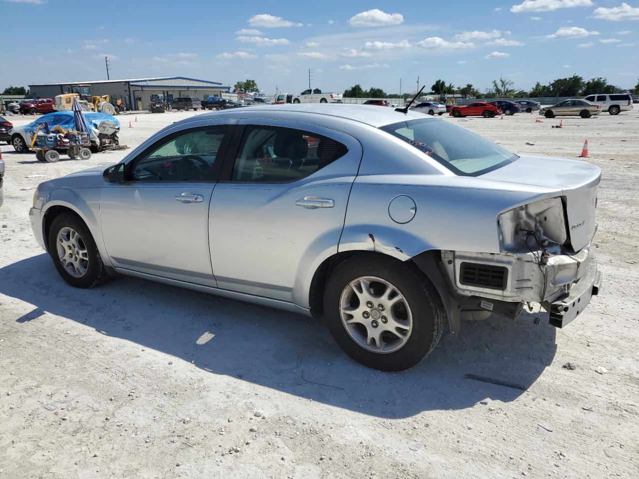 Photo 1 VIN: 1B3CC4FB0AN155335 - DODGE AVENGER 