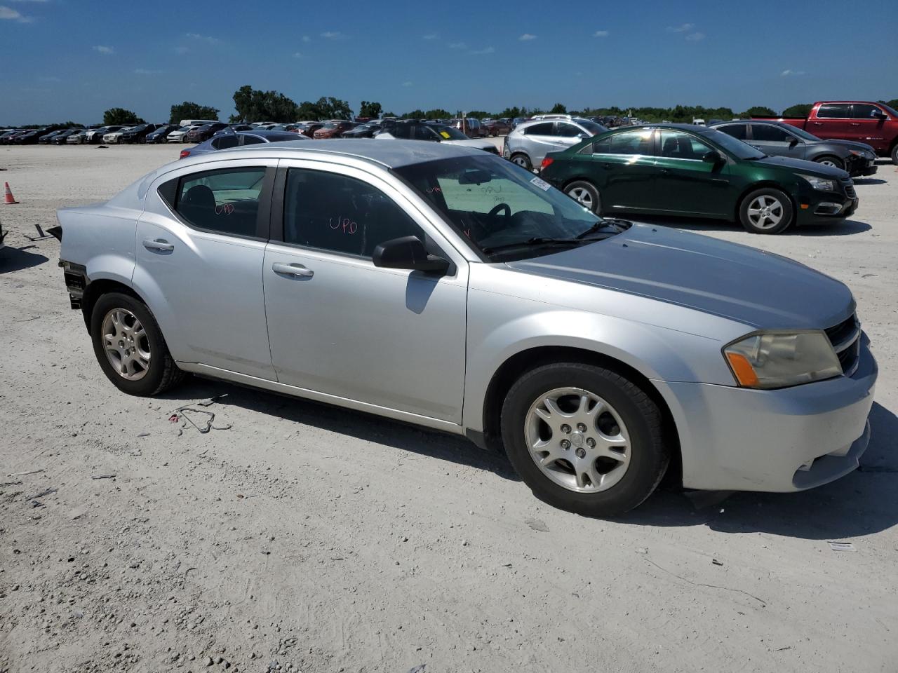 Photo 3 VIN: 1B3CC4FB0AN155335 - DODGE AVENGER 