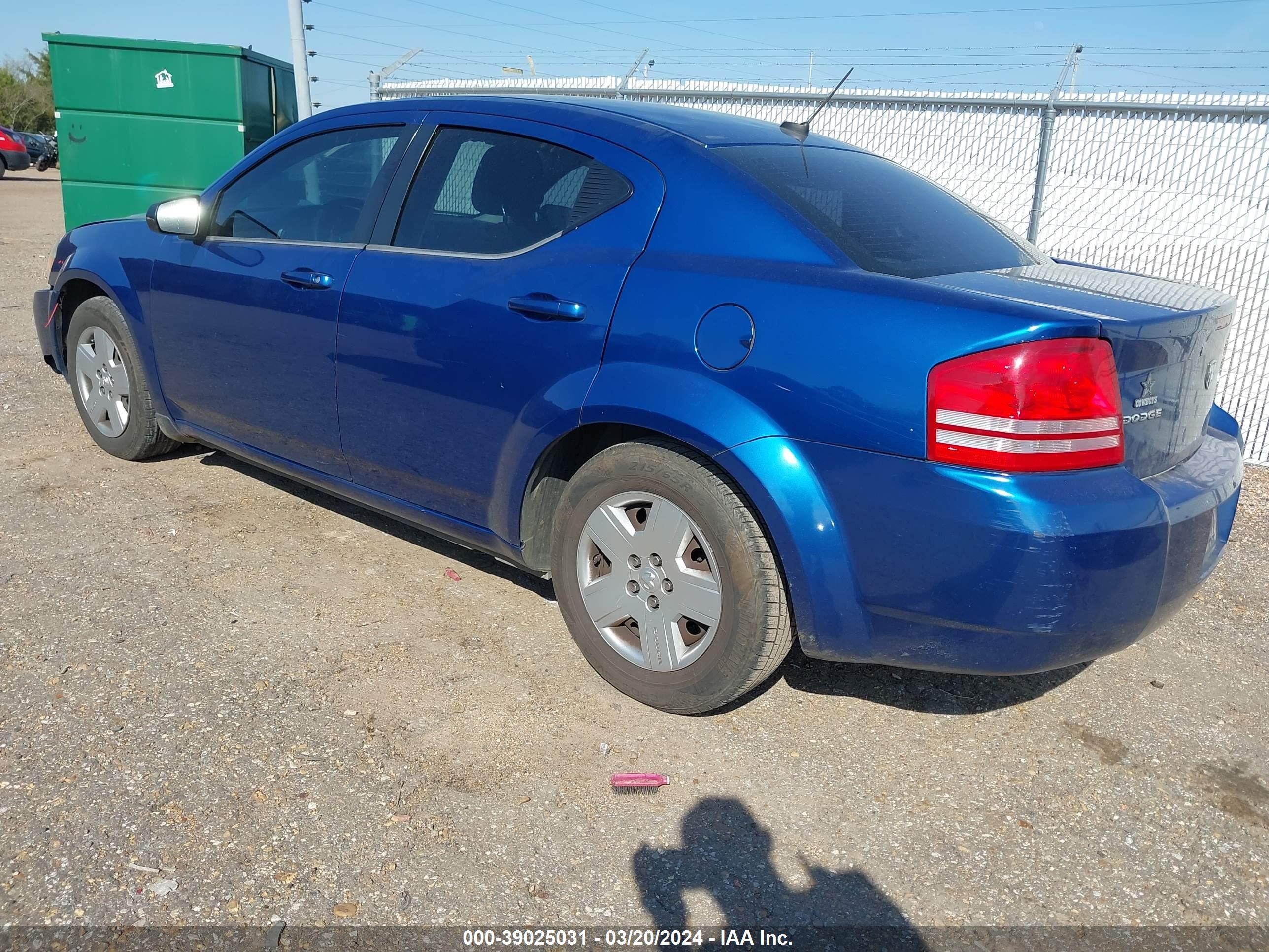 Photo 2 VIN: 1B3CC4FB1AN114308 - DODGE AVENGER 