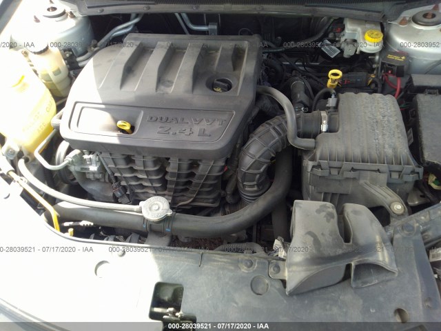 Photo 9 VIN: 1B3CC4FB3AN184554 - DODGE AVENGER 