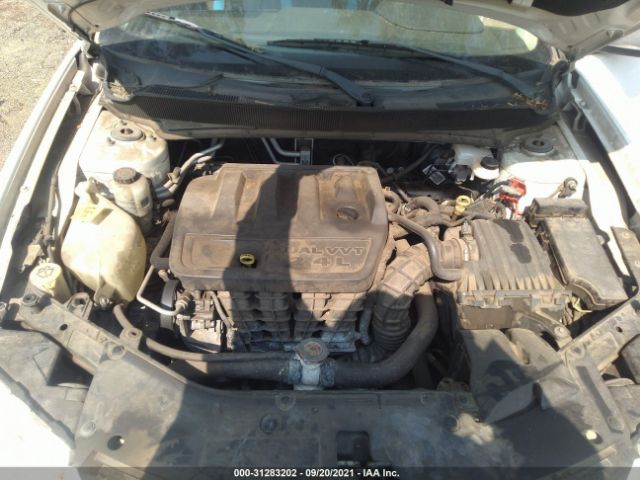 Photo 9 VIN: 1B3CC4FB4AN106364 - DODGE AVENGER 