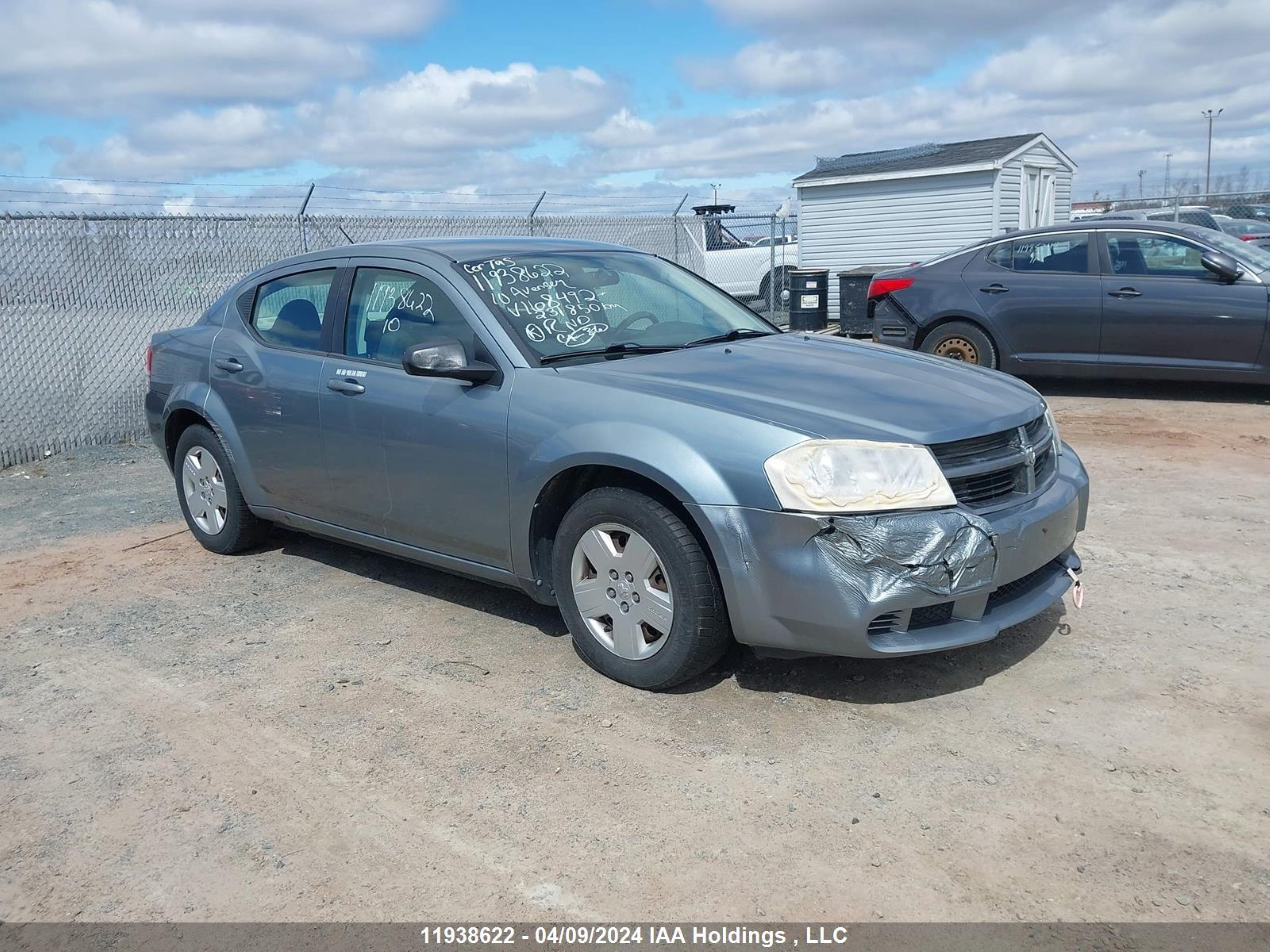 Photo 0 VIN: 1B3CC4FB4AN168492 - DODGE AVENGER 