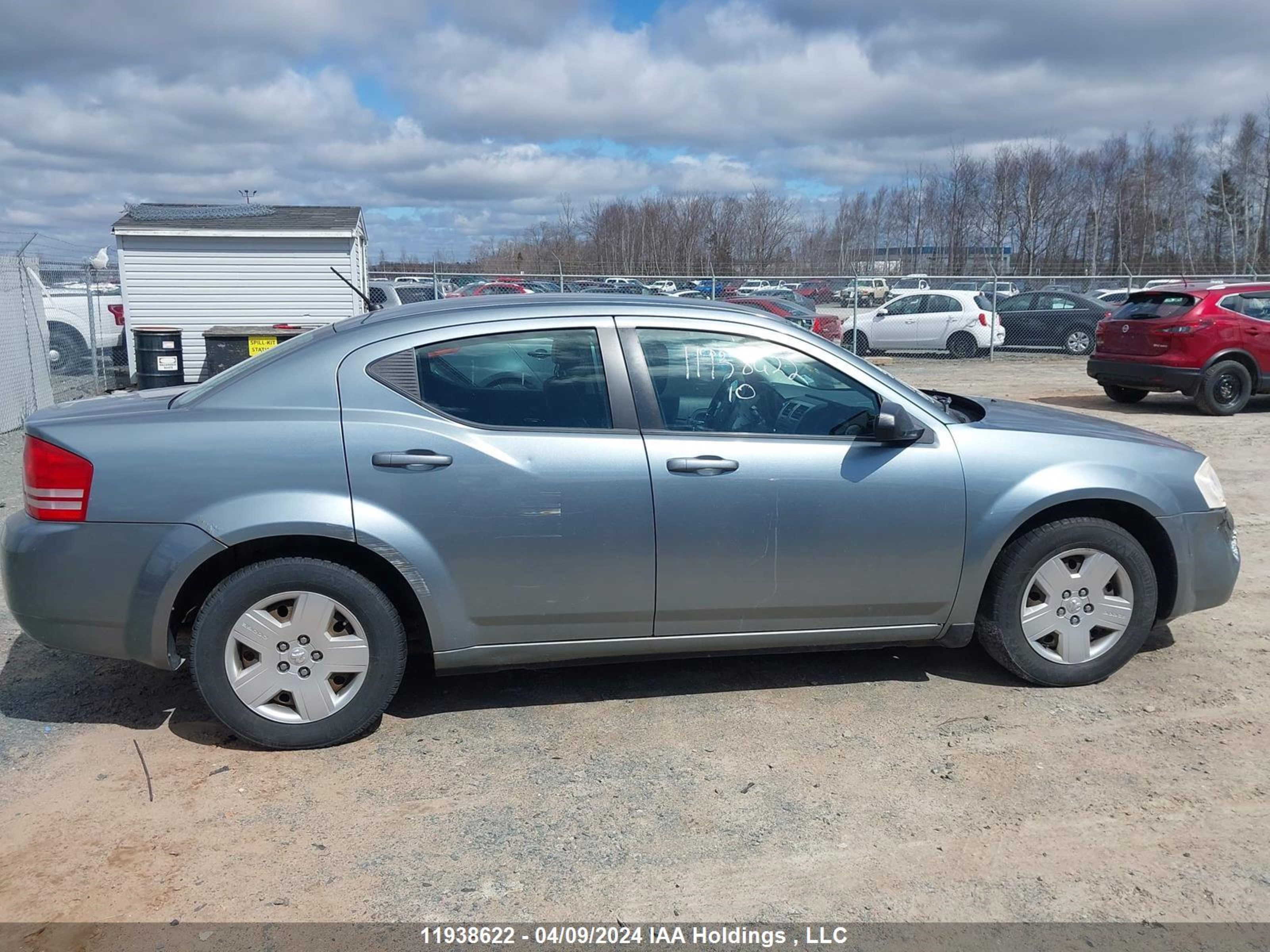 Photo 13 VIN: 1B3CC4FB4AN168492 - DODGE AVENGER 