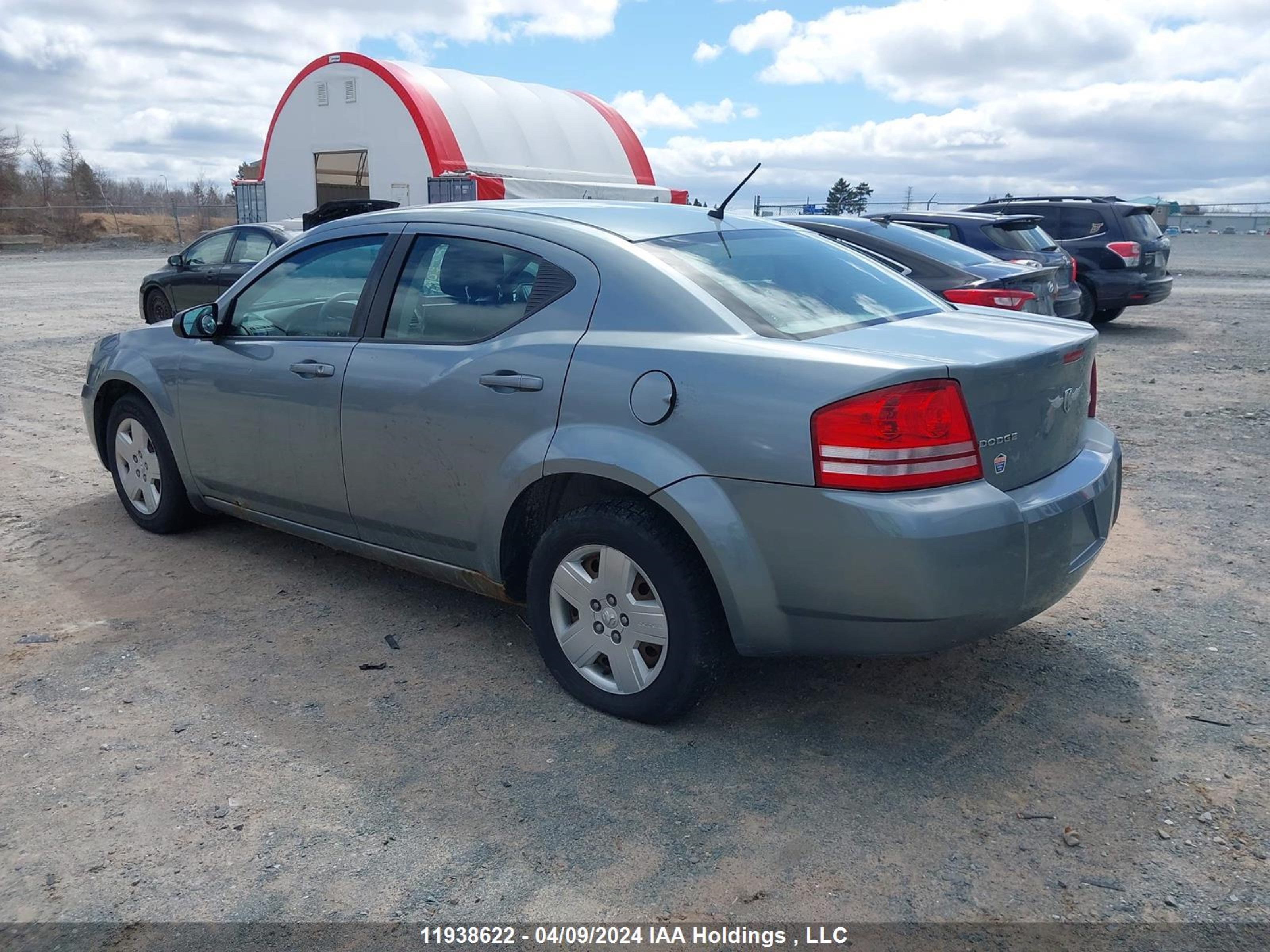 Photo 2 VIN: 1B3CC4FB4AN168492 - DODGE AVENGER 