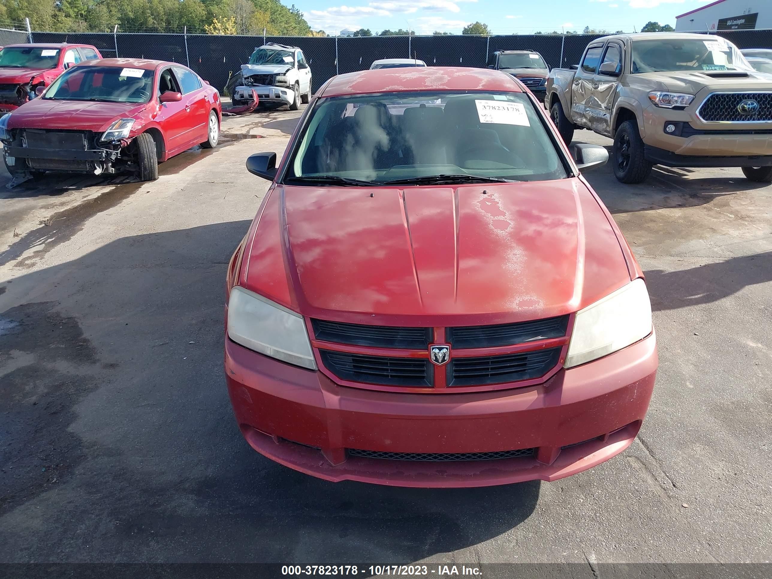 Photo 11 VIN: 1B3CC4FB4AN225306 - DODGE AVENGER 