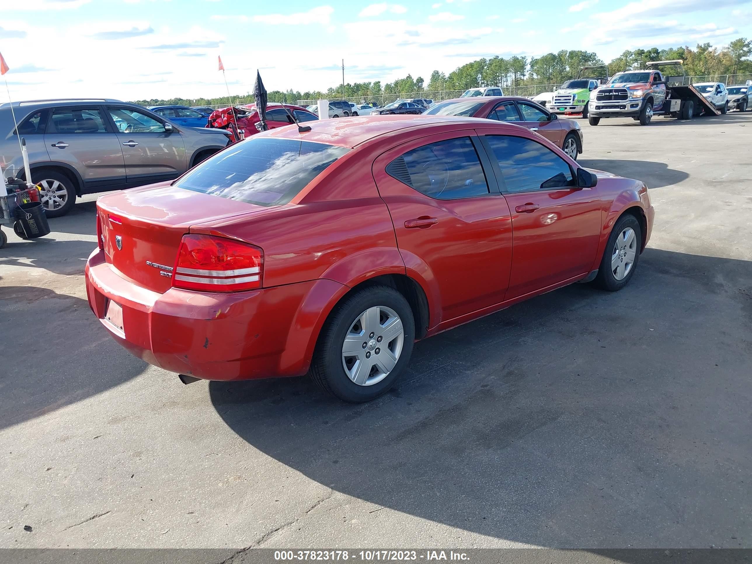 Photo 3 VIN: 1B3CC4FB4AN225306 - DODGE AVENGER 