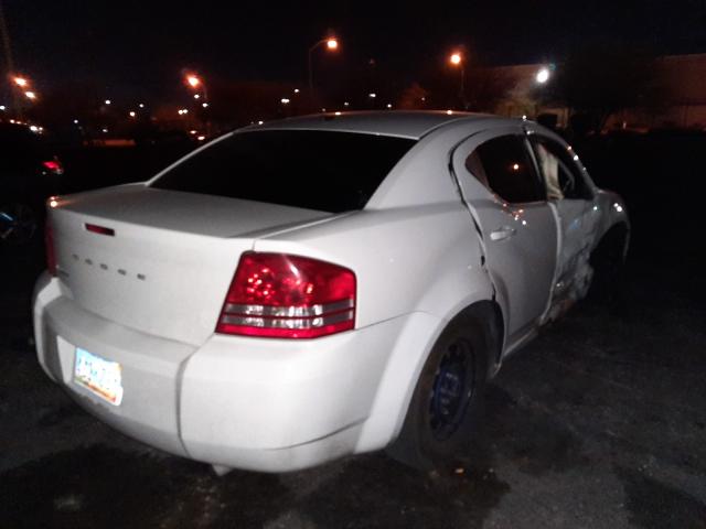 Photo 3 VIN: 1B3CC4FB7AN108691 - DODGE AVENGER SX 