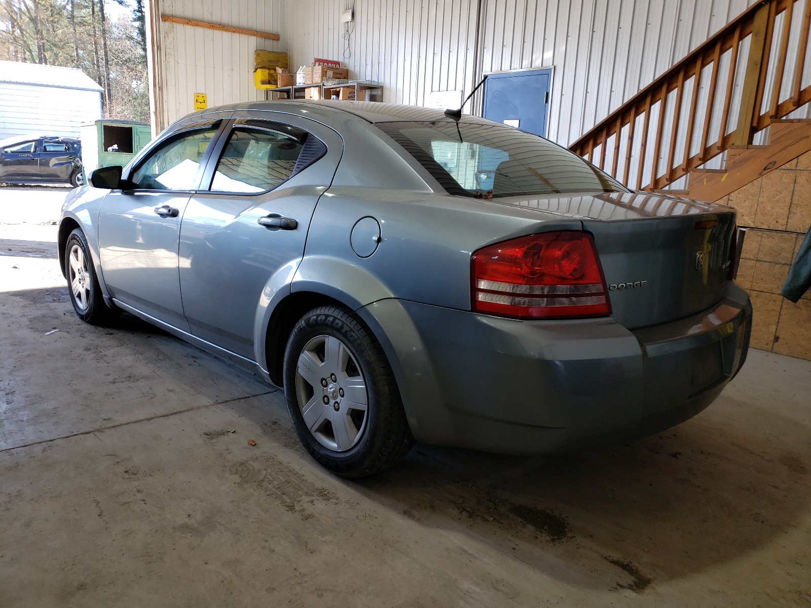 Photo 2 VIN: 1B3CC4FB8AN146348 - DODGE AVENGER SX 