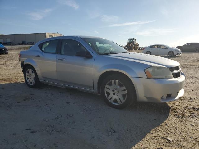 Photo 3 VIN: 1B3CC4FB8AN181696 - DODGE AVENGER 