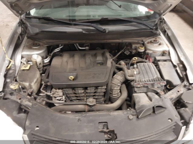 Photo 9 VIN: 1B3CC4FB9AN218397 - DODGE AVENGER 