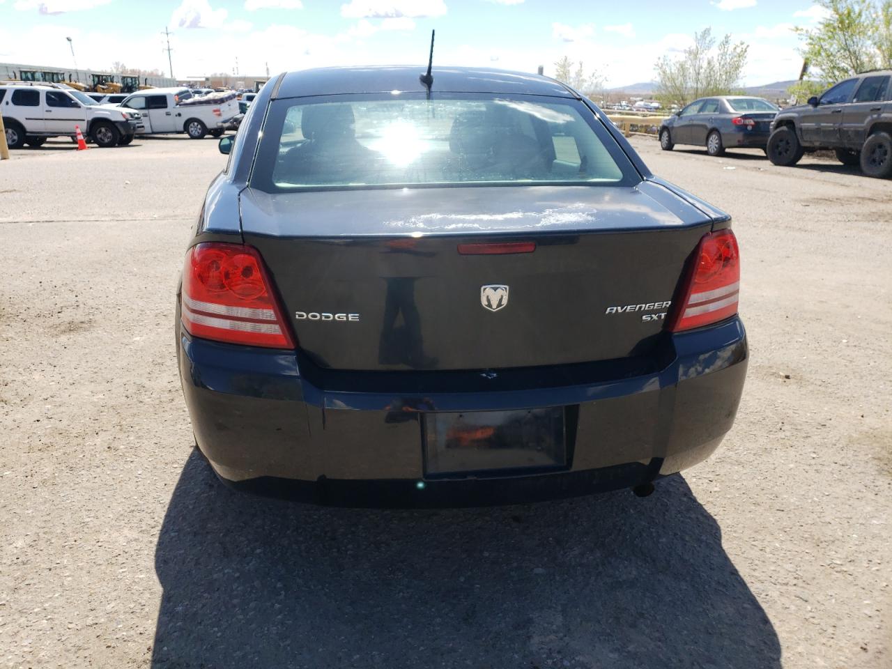 Photo 5 VIN: 1B3CC4FBXAN189122 - DODGE AVENGER 