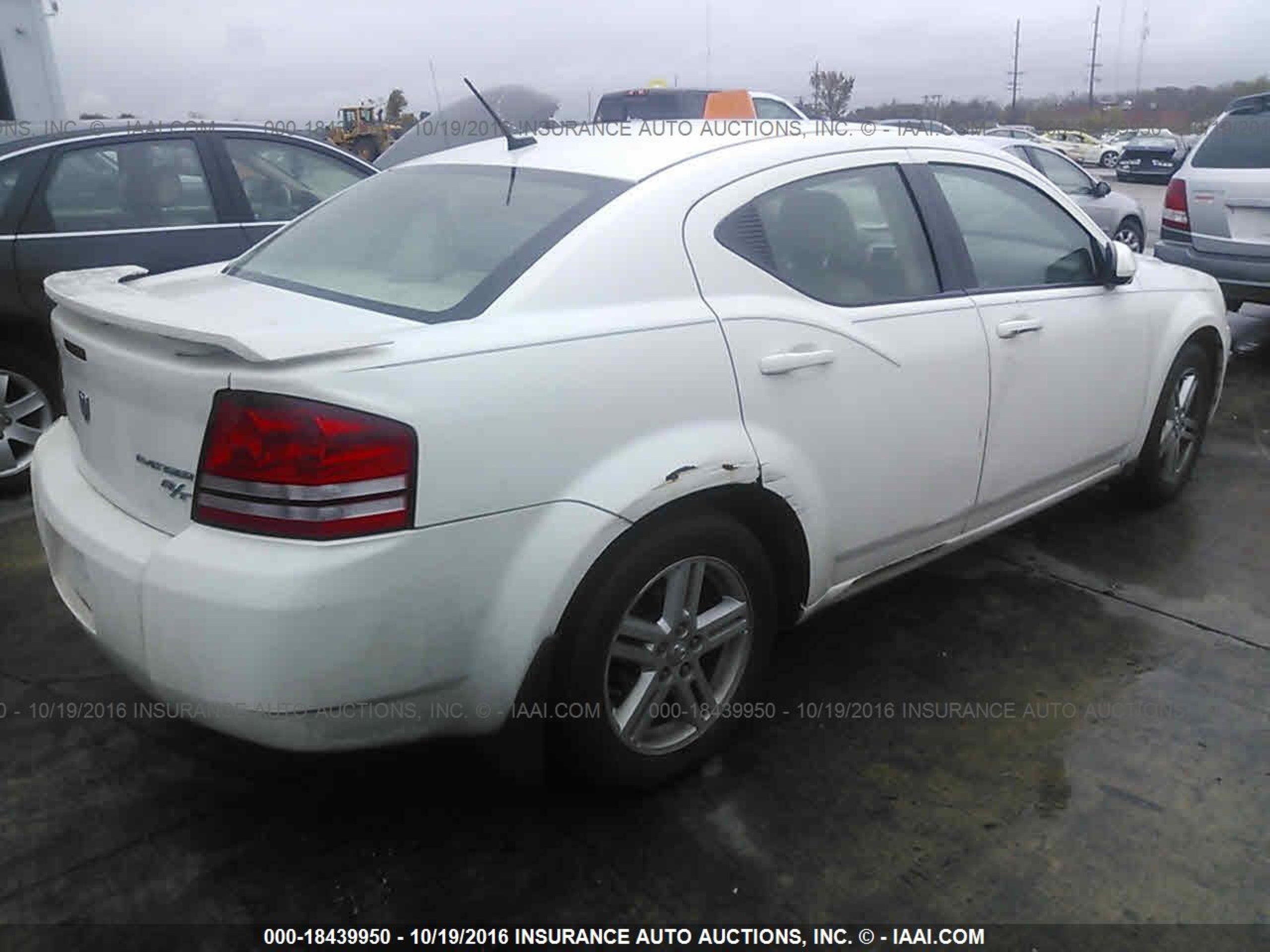 Photo 3 VIN: 1B3CC5FB4AN205997 - DODGE AVENGER 